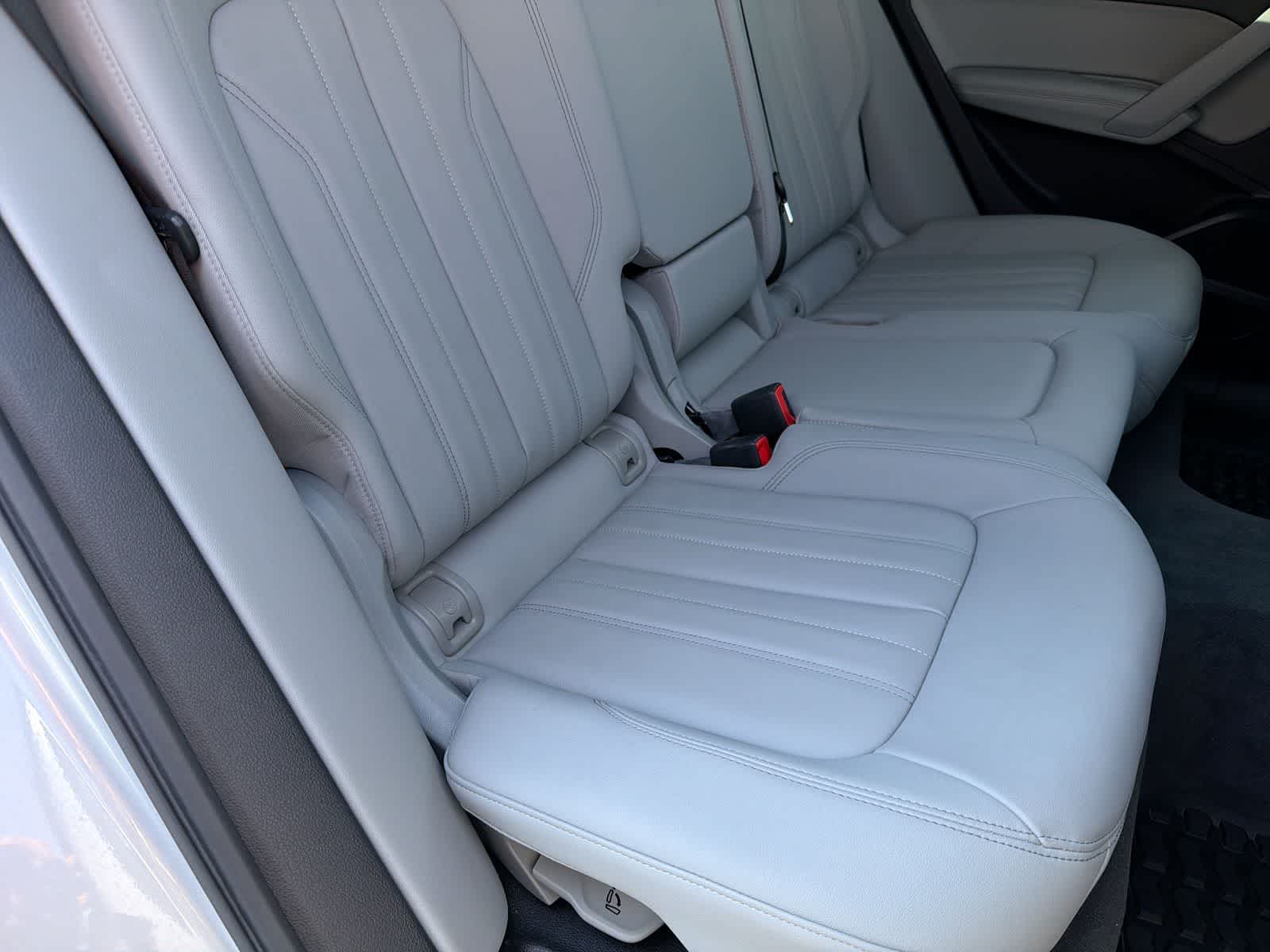 Thumbnail: 2022 Audi Q5 - 22