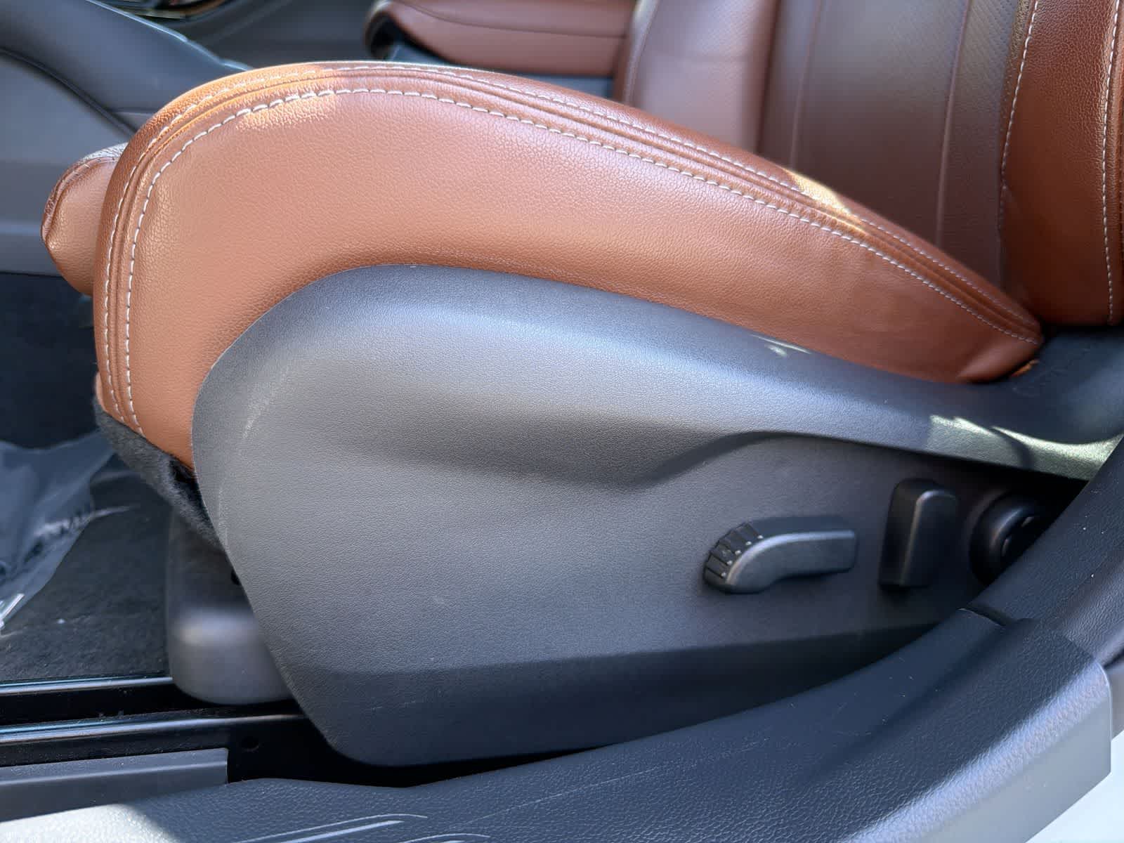 Thumbnail: 2023 Subaru Outback - 18