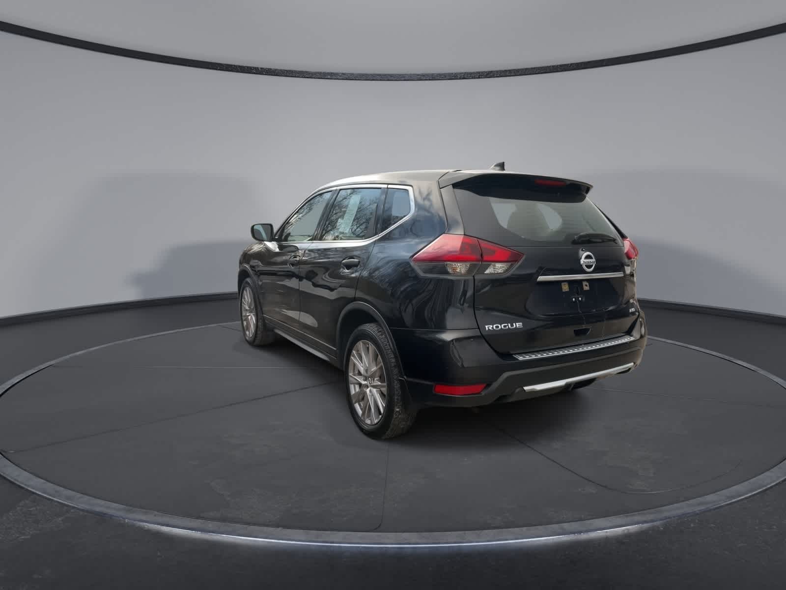 Thumbnail: 2019 Nissan Rogue - 6