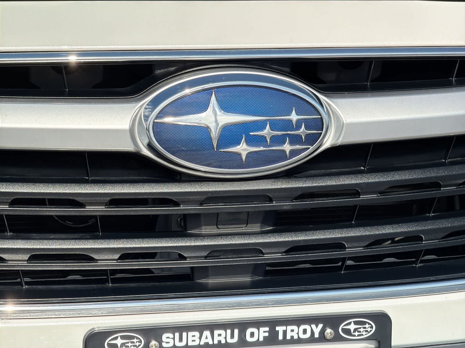 Thumbnail: 2022 Subaru Outback - 12