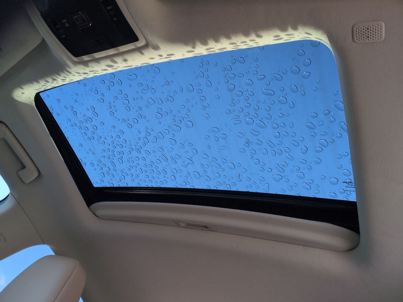 Thumbnail: 2020 Lexus RX - 20