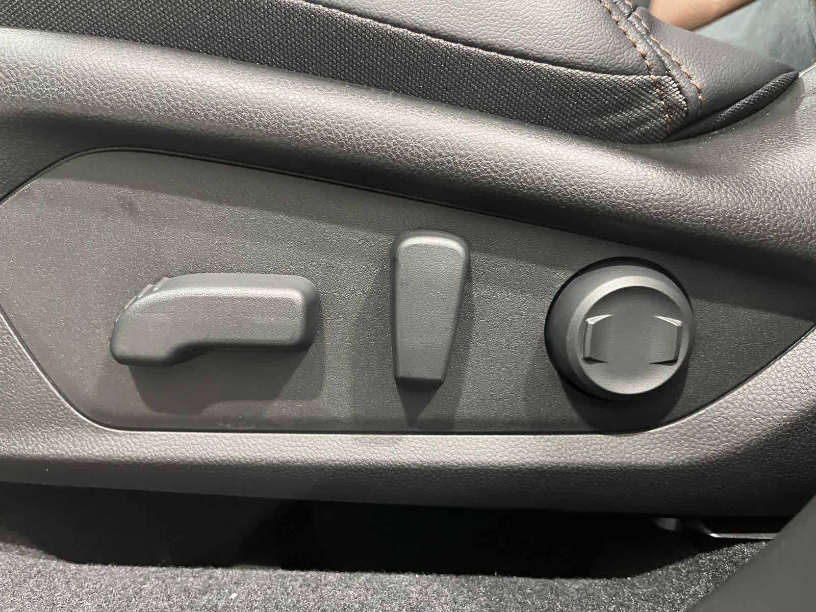 Thumbnail: 2025 Subaru Forester - 13