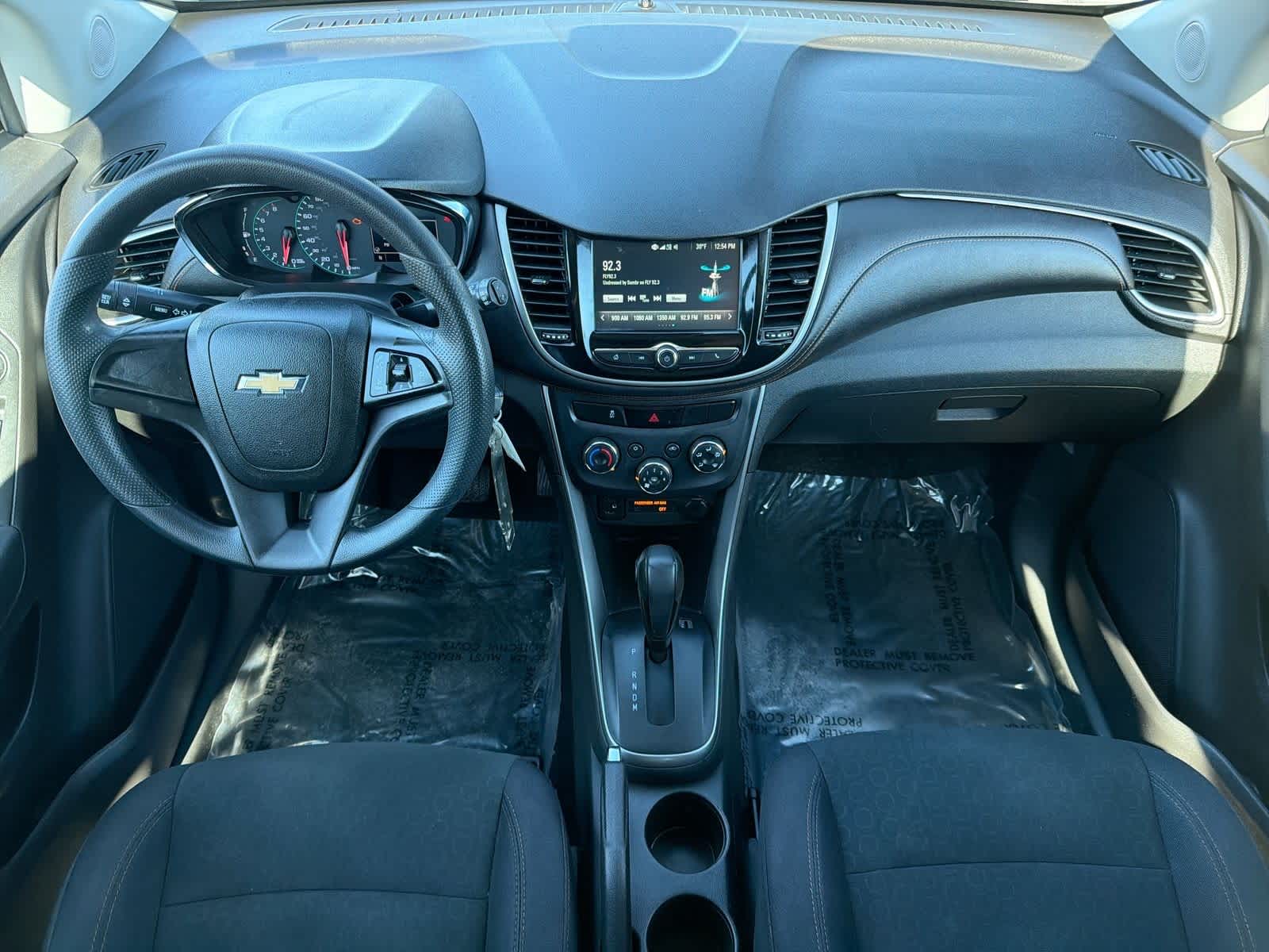 Thumbnail: 2017 Chevrolet Trax - 16