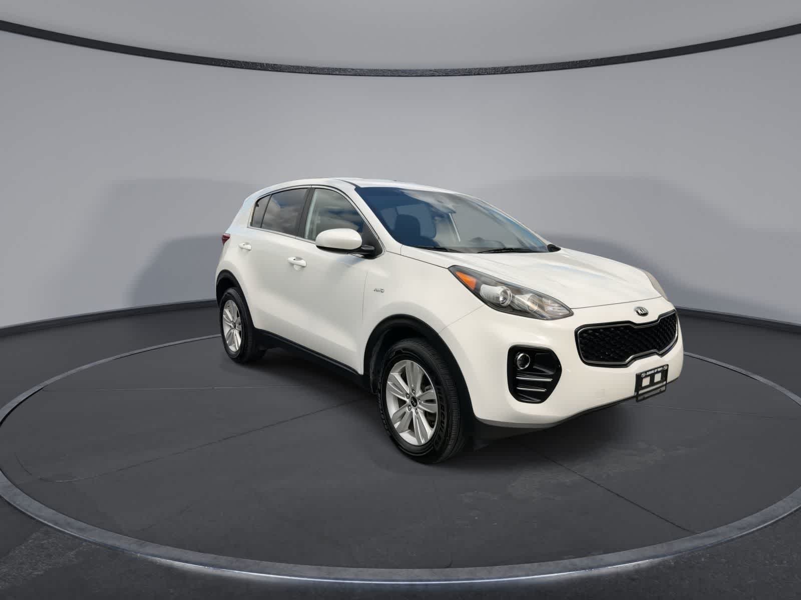 Thumbnail: 2019 Kia Sportage - 2