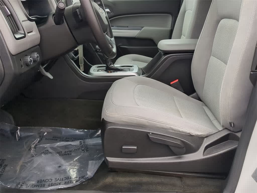2016 Chevrolet Colorado LT 17