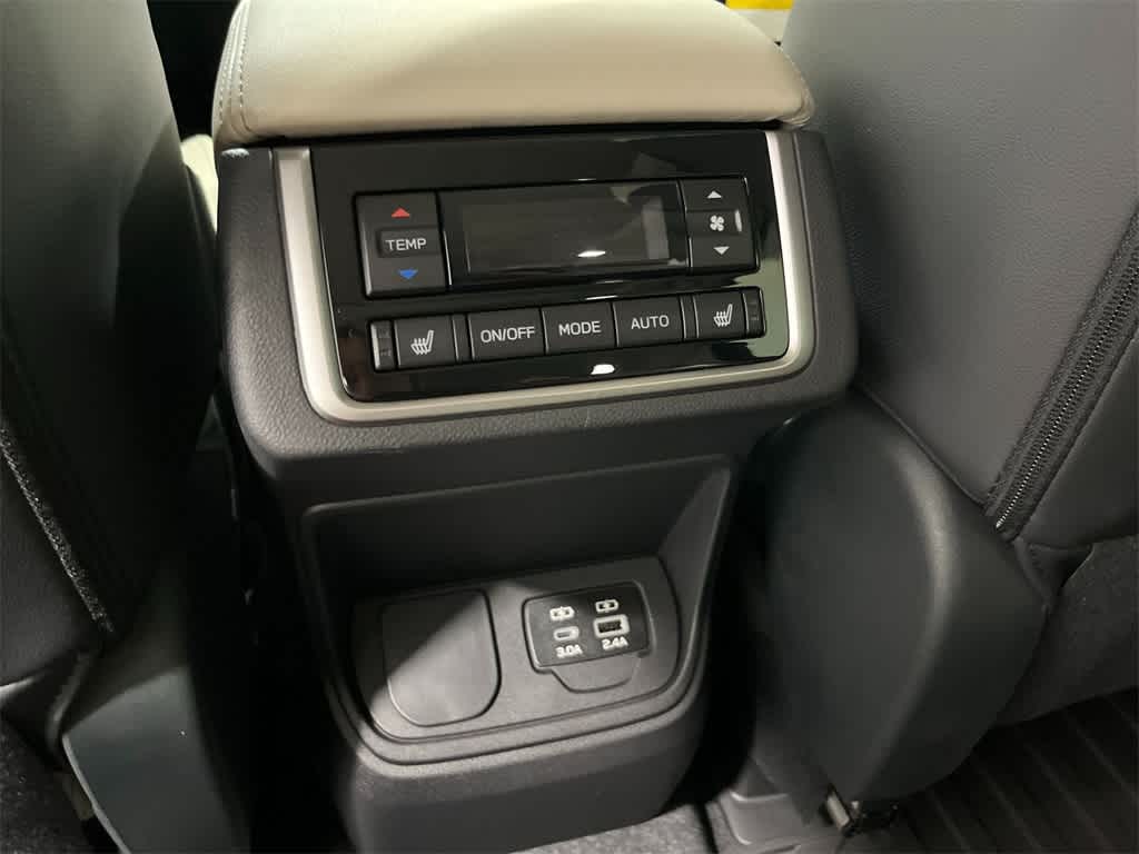 Thumbnail: 2025 Subaru Ascent - 25