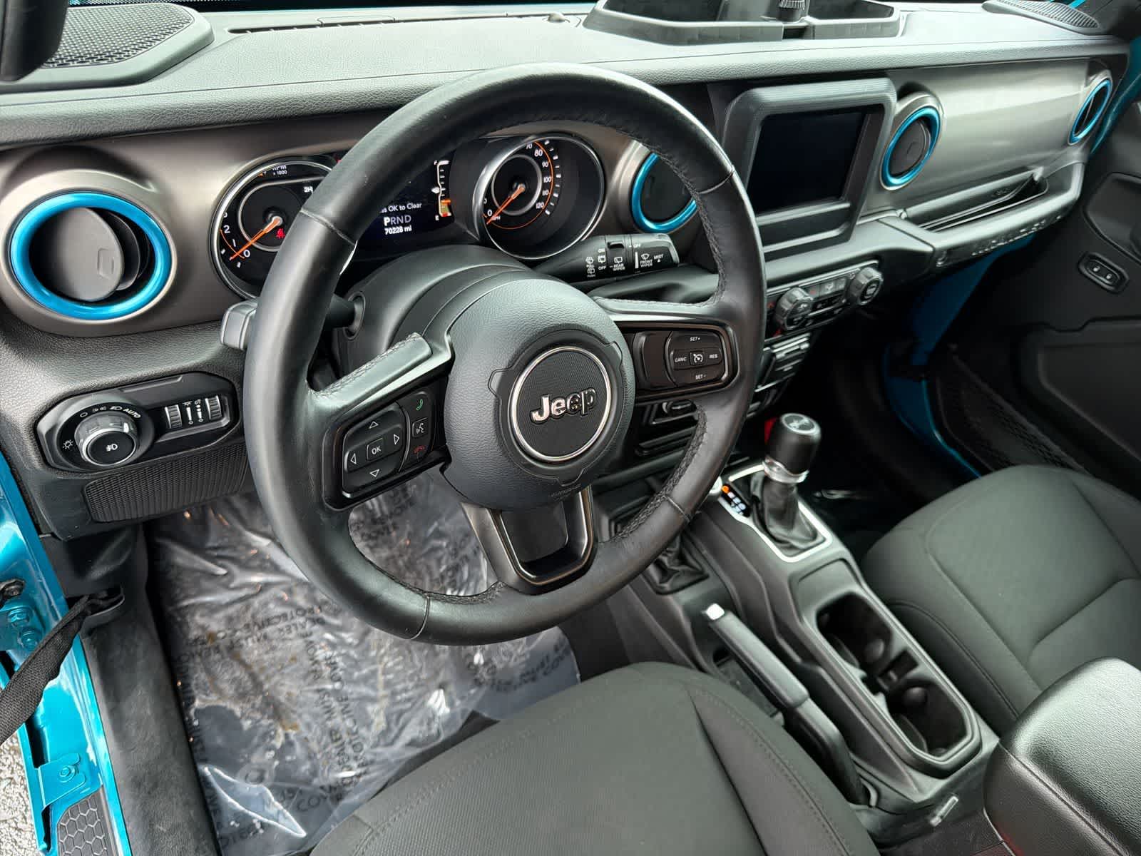 Thumbnail: 2019 Jeep Wrangler - 10