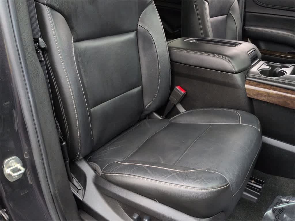 Thumbnail: 2018 Chevrolet Tahoe - 24