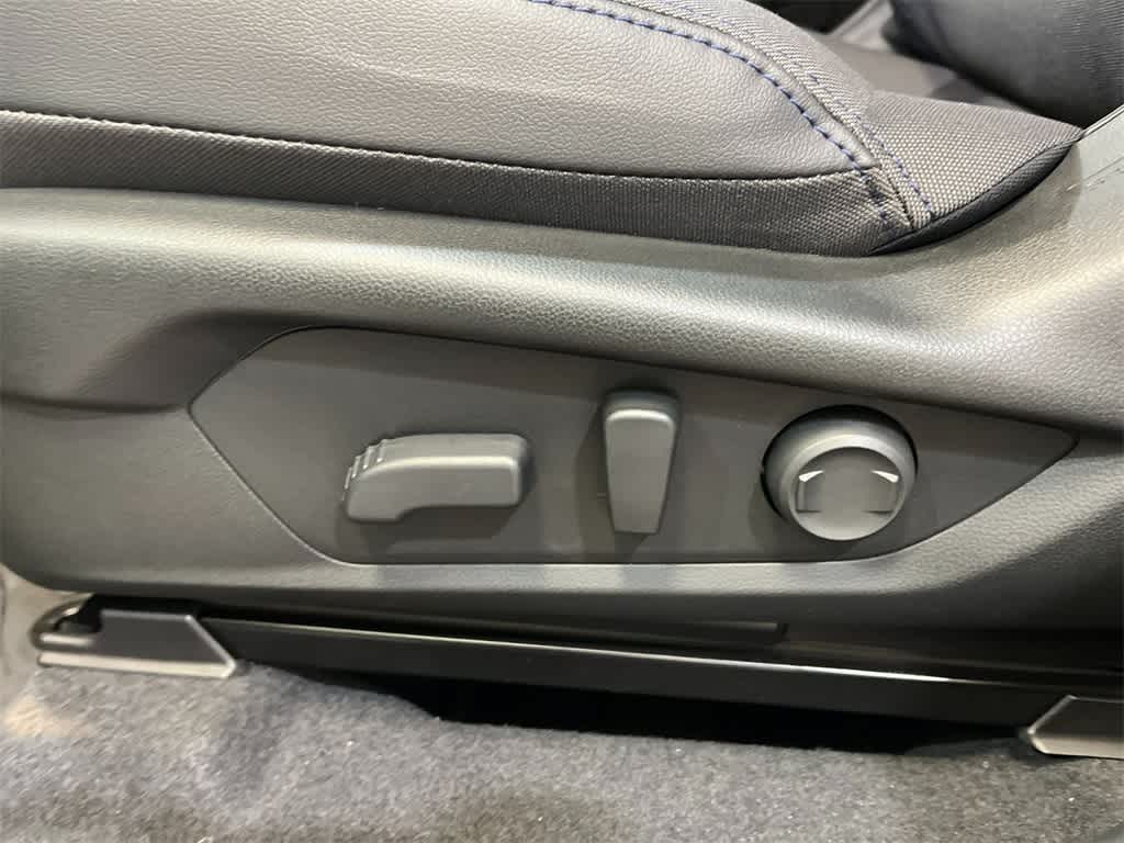 Thumbnail: 2025 Subaru Forester - 12