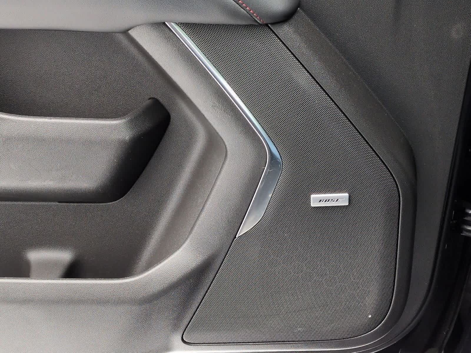 Thumbnail: 2022 Chevrolet Suburban - 30