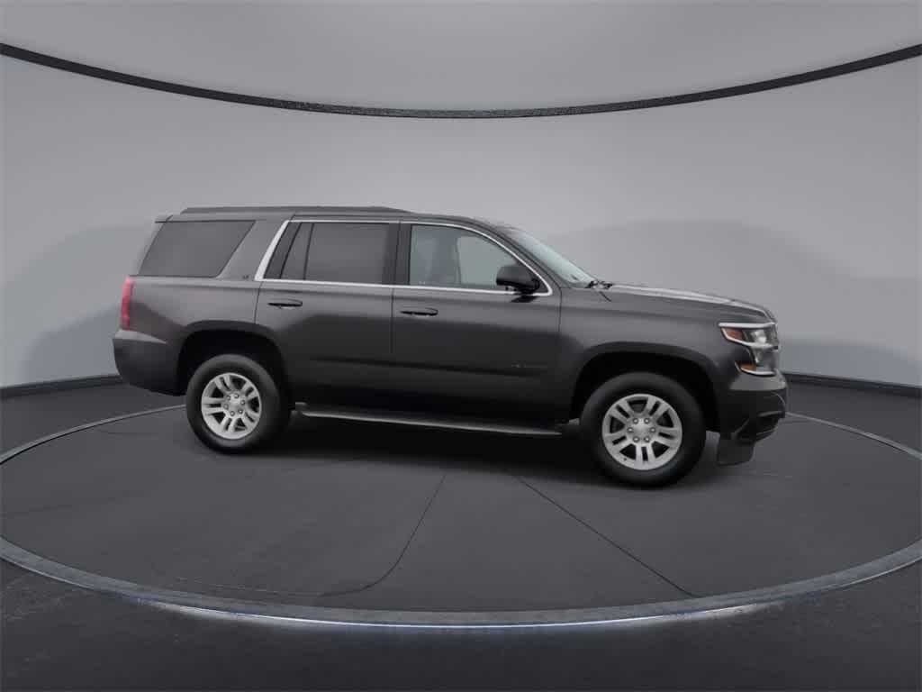 Thumbnail: 2018 Chevrolet Tahoe - 9