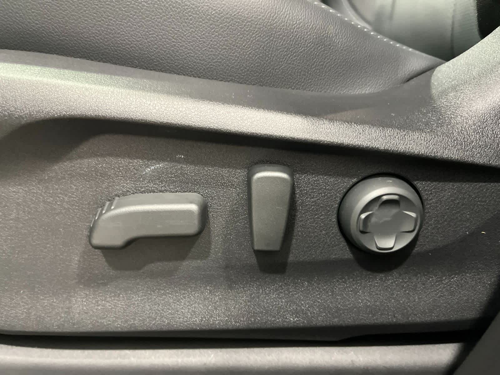 Thumbnail: 2025 Subaru Ascent - 13