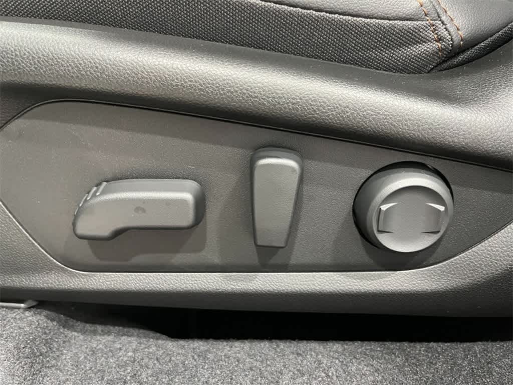 Thumbnail: 2025 Subaru Forester - 13