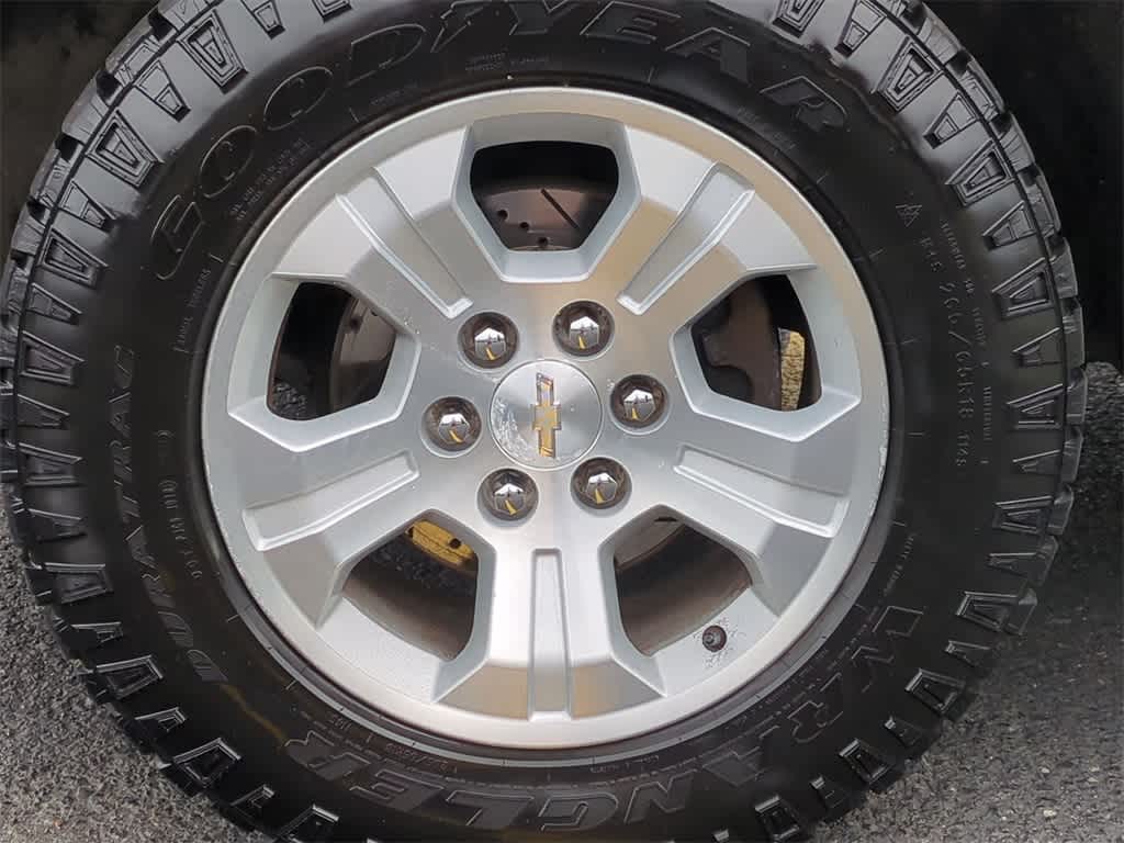 Thumbnail: 2016 Chevrolet Silverado 1500 - 15