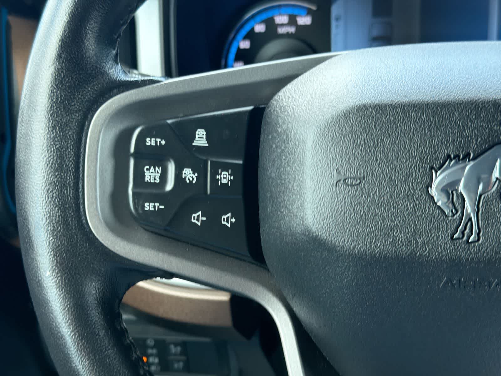 Thumbnail: 2022 Ford Bronco - 25