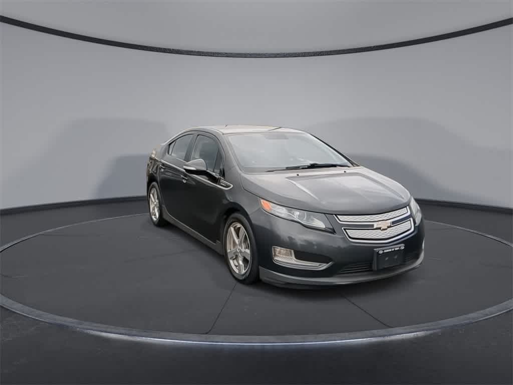 Thumbnail: 2014 Chevrolet Volt - 2