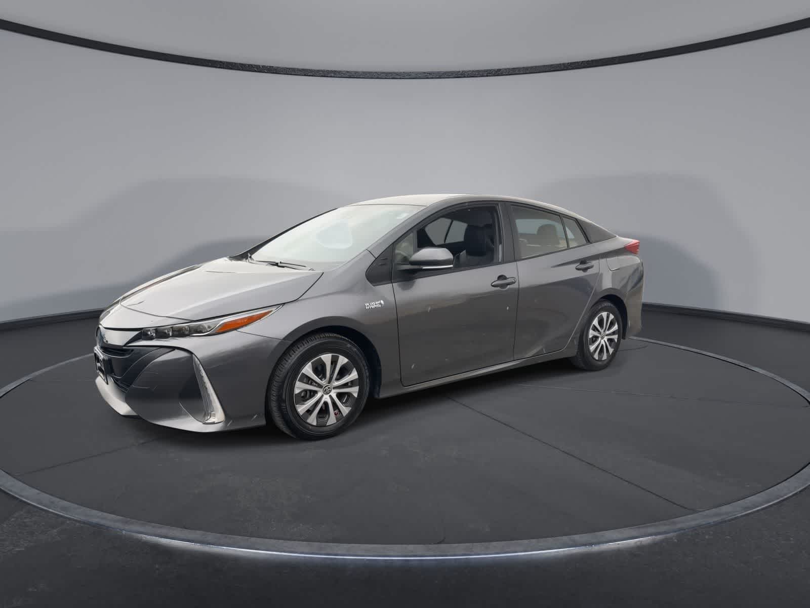 Thumbnail: 2022 Toyota Prius Prime - 4