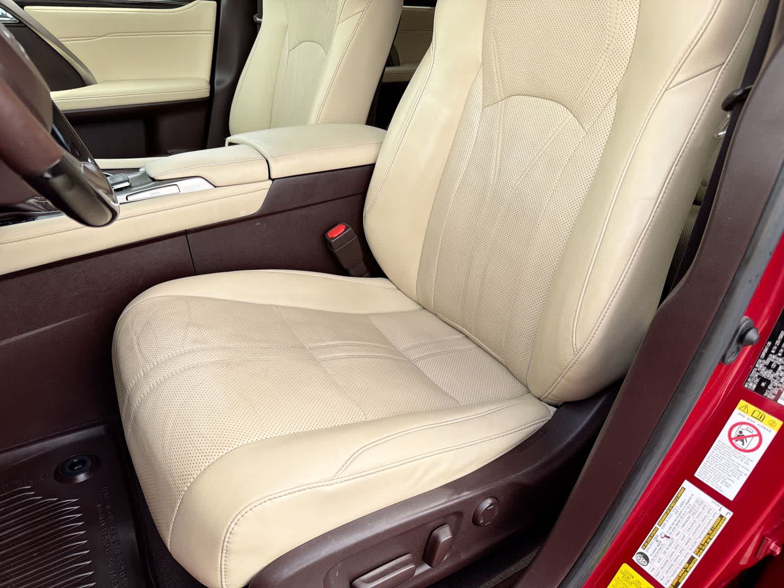 Thumbnail: 2019 Lexus RX - 17