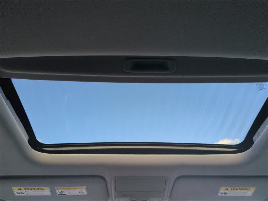 Thumbnail: 2019 Honda CR-V - 23