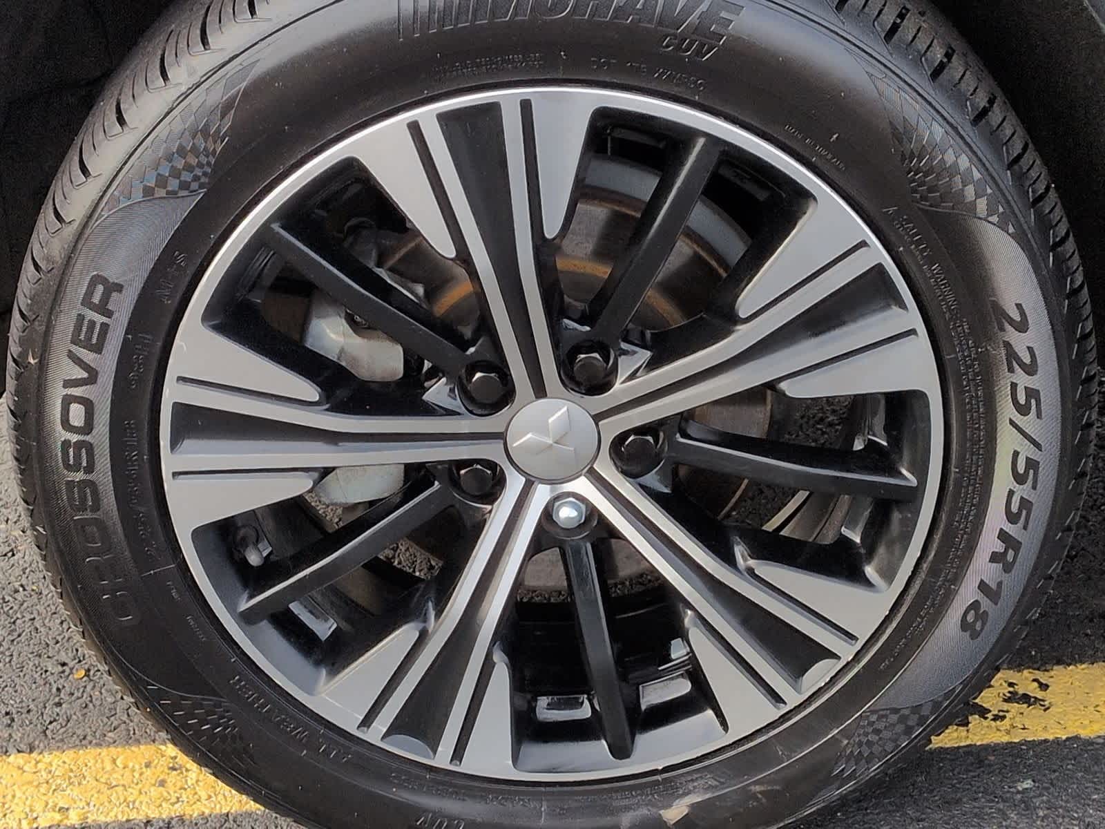 Thumbnail: 2019 Mitsubishi Eclipse Cross - 14