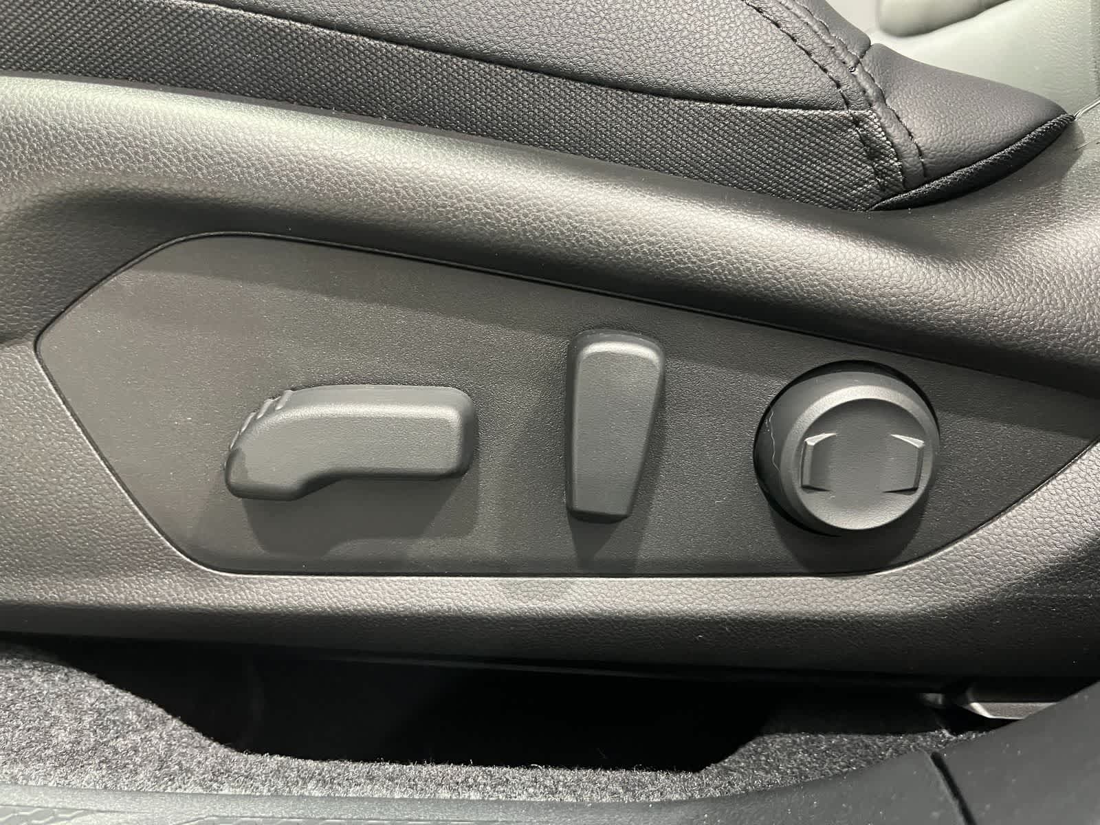 Thumbnail: 2026 Subaru Outback - 12