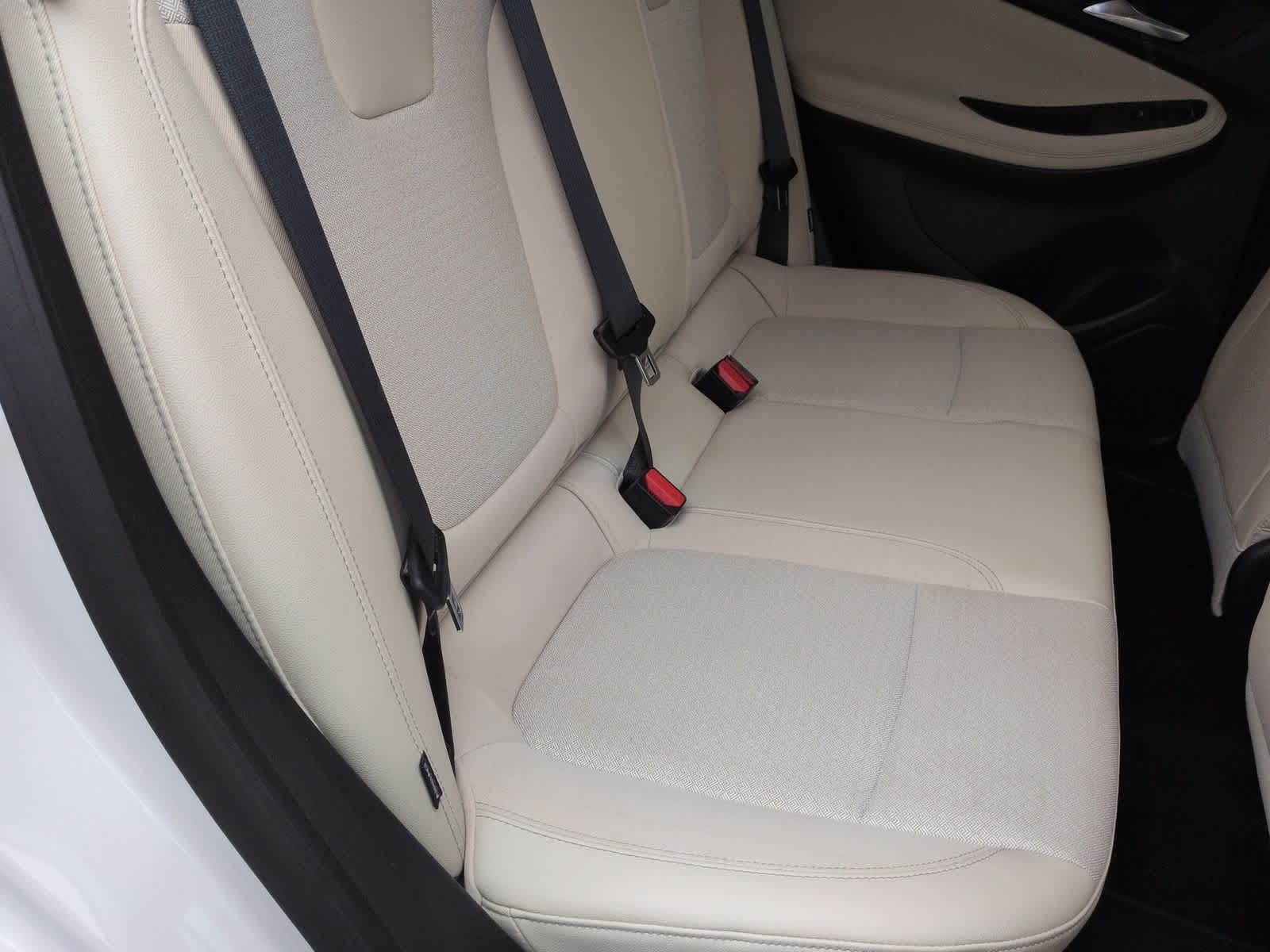 Thumbnail: 2021 Buick Encore GX - 21