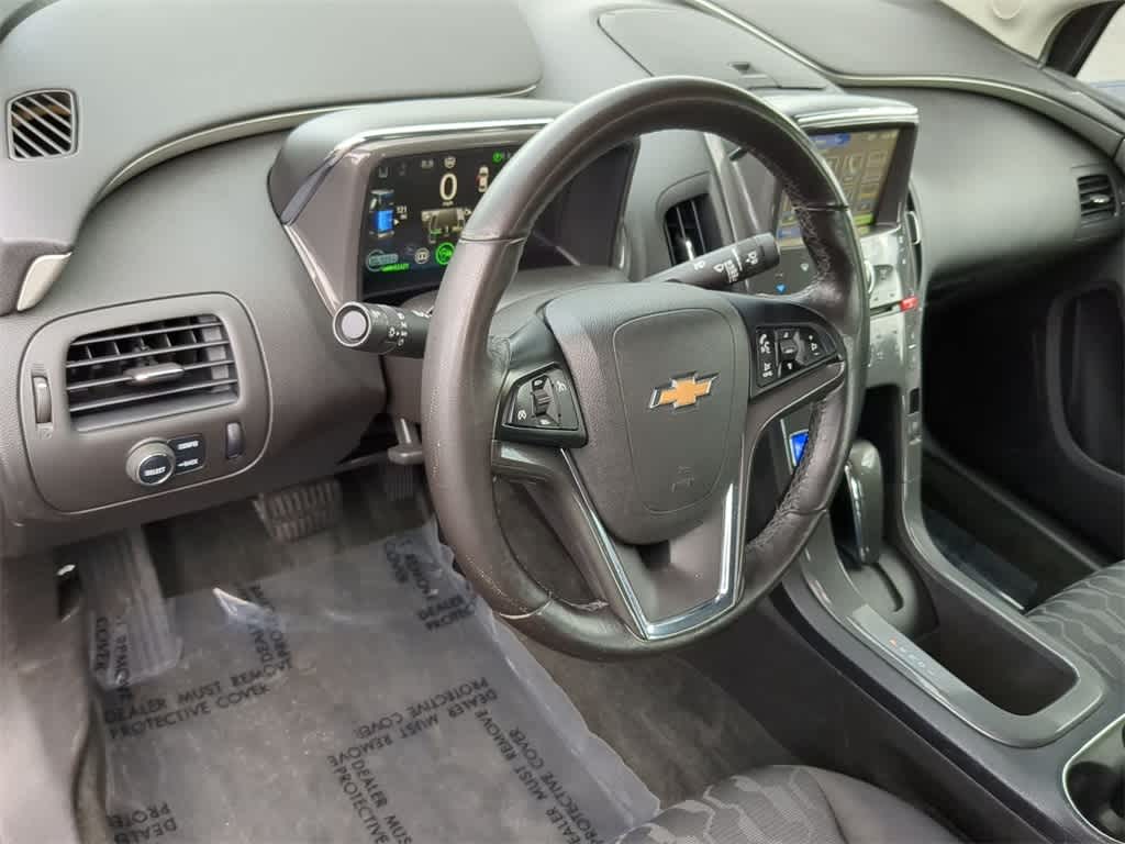 Thumbnail: 2014 Chevrolet Volt - 10