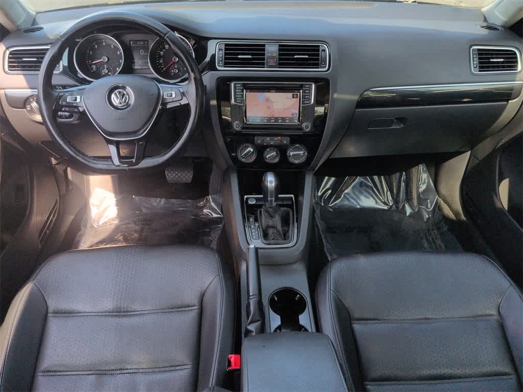 Thumbnail: 2016 Volkswagen Jetta - 16