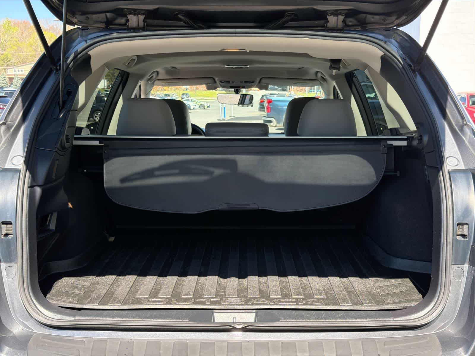 Thumbnail: 2019 Subaru Outback - 36
