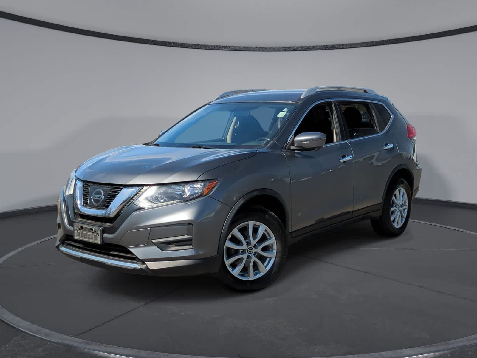 Thumbnail: 2017 Nissan Rogue - 1