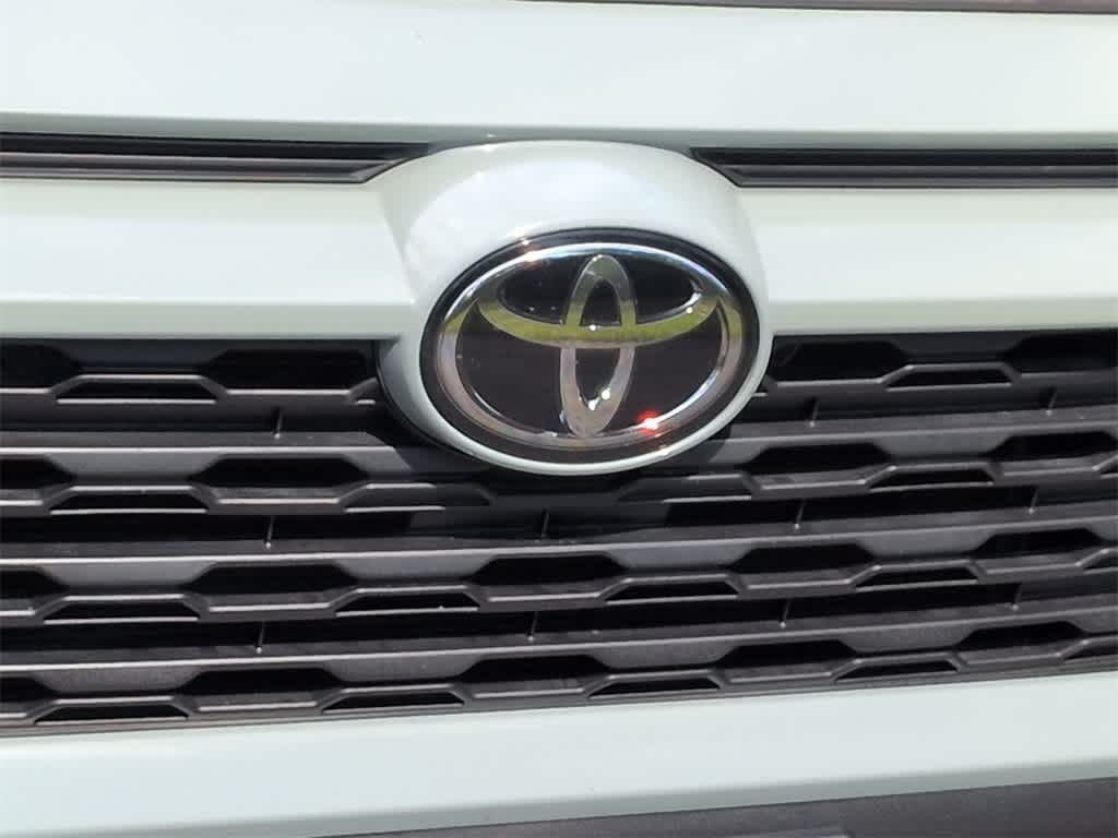 Thumbnail: 2023 Toyota RAV4 - 12