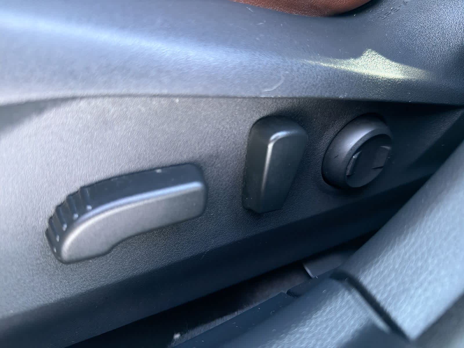 Thumbnail: 2021 Subaru Outback - 18