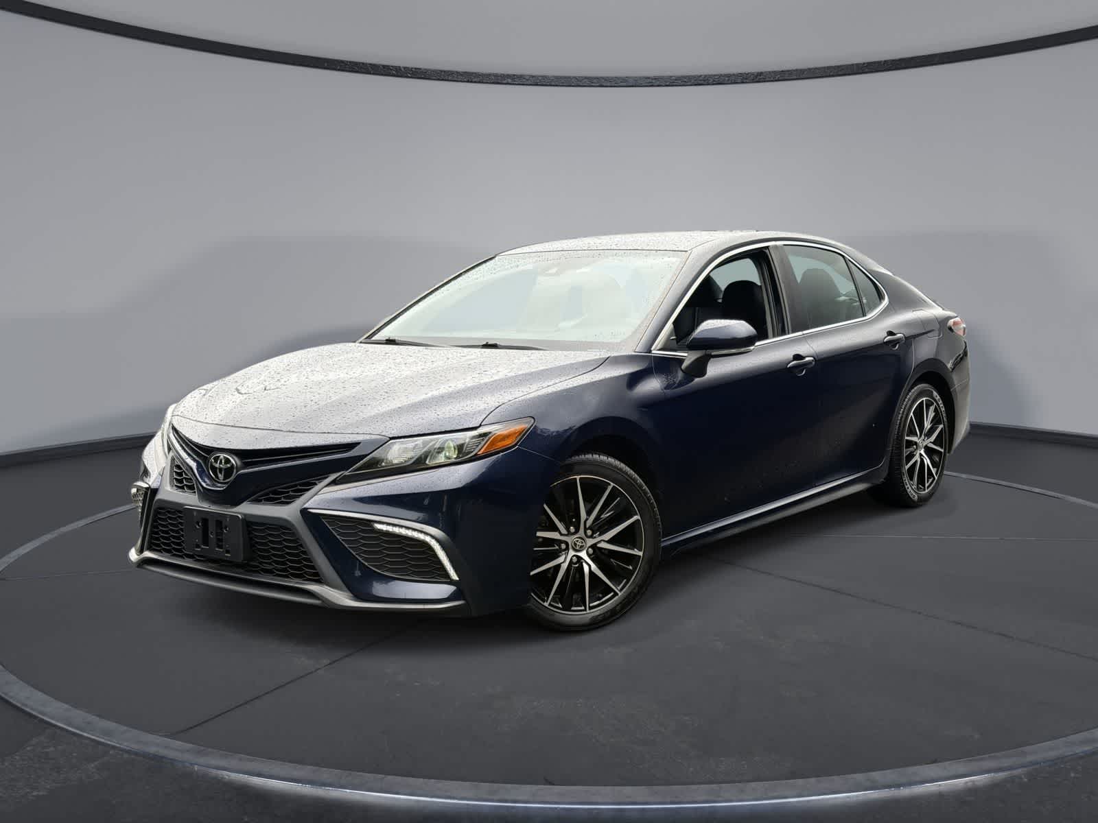 Thumbnail: 2022 Toyota Camry - 1