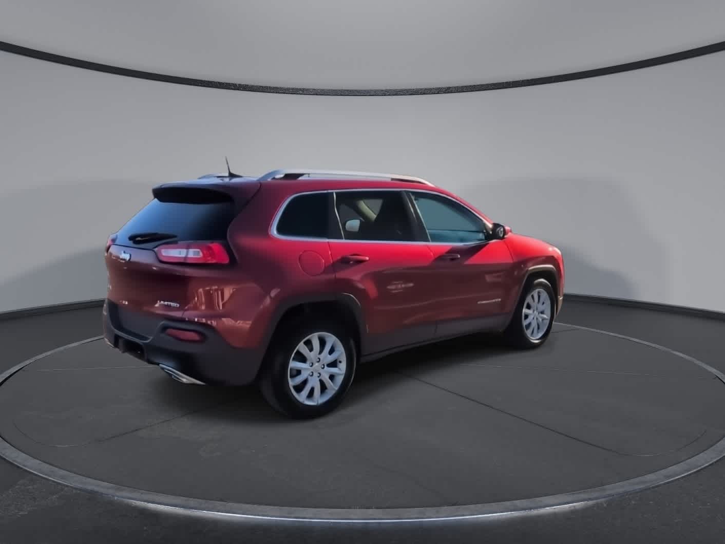 Thumbnail: 2016 Jeep Cherokee - 8