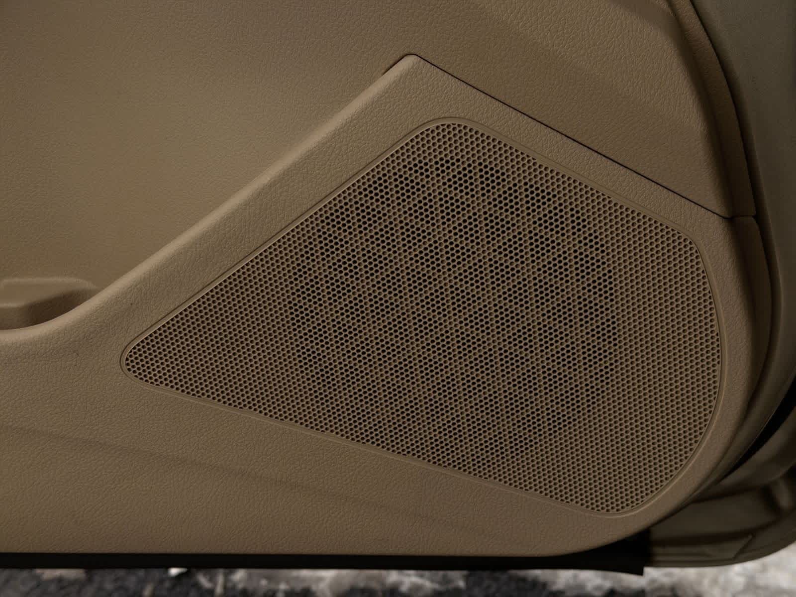 Thumbnail: 2010 Nissan Altima - 31