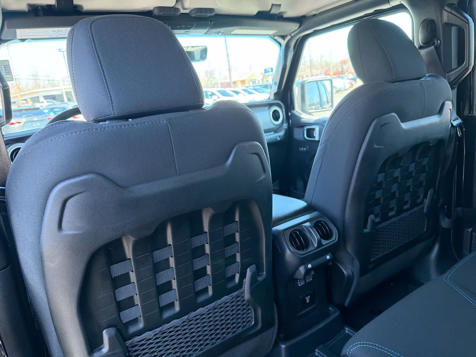 Thumbnail: 2022 Jeep Wrangler - 19