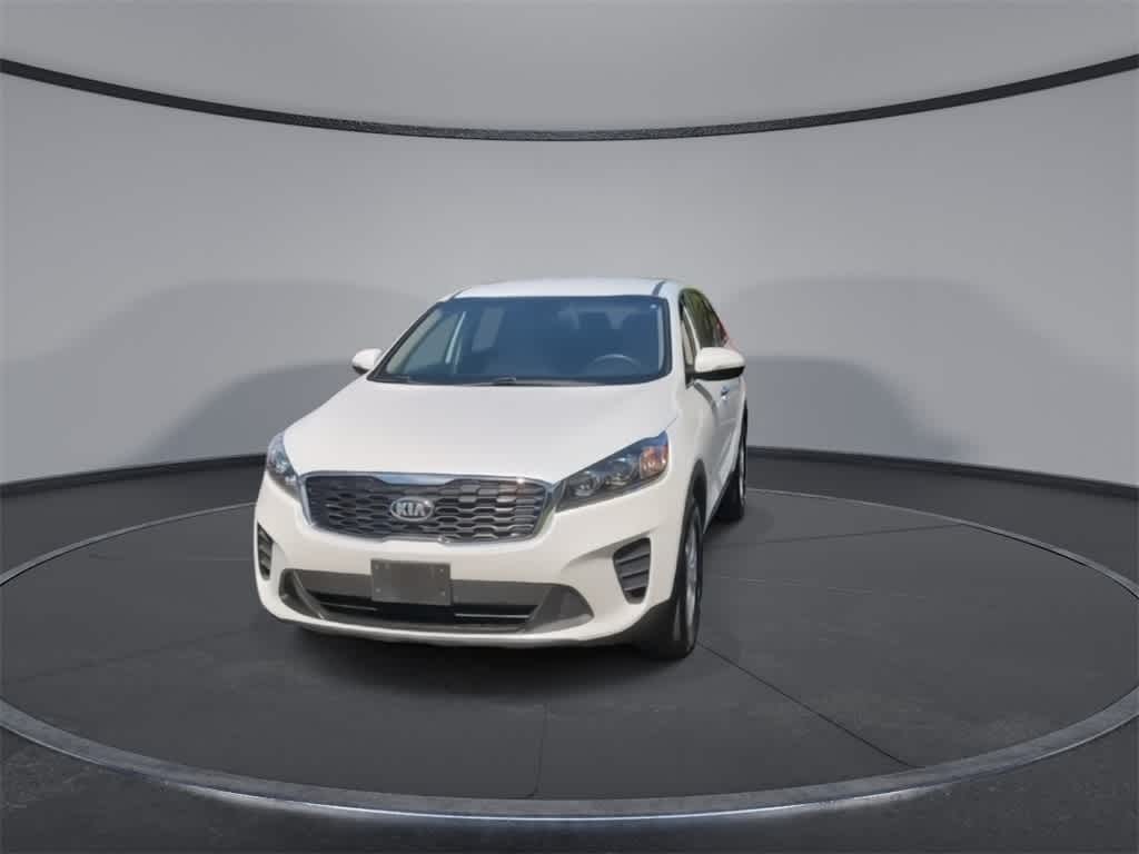 Thumbnail: 2019 Kia Sorento - 3