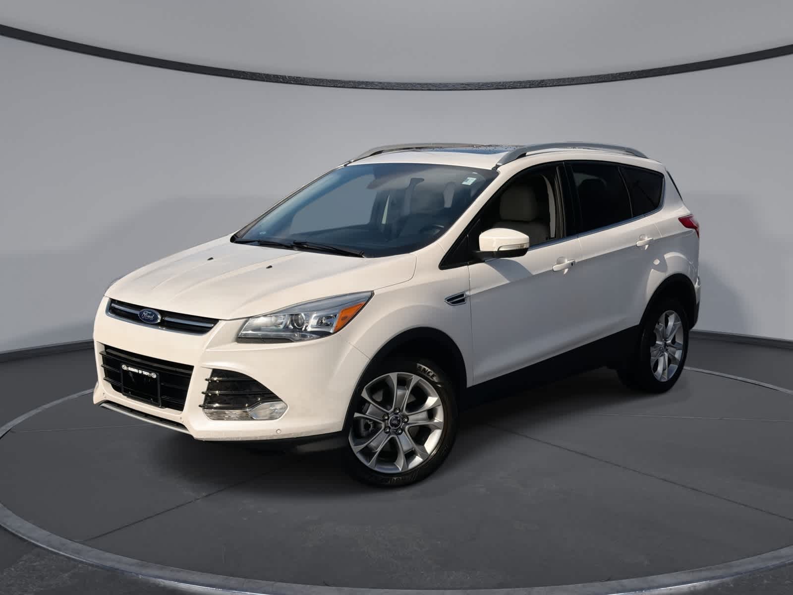 Thumbnail: 2016 Ford Escape - 1