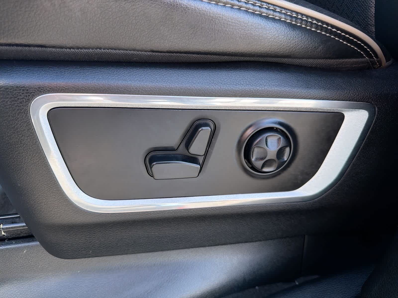 Thumbnail: 2019 RAM 1500 - 18