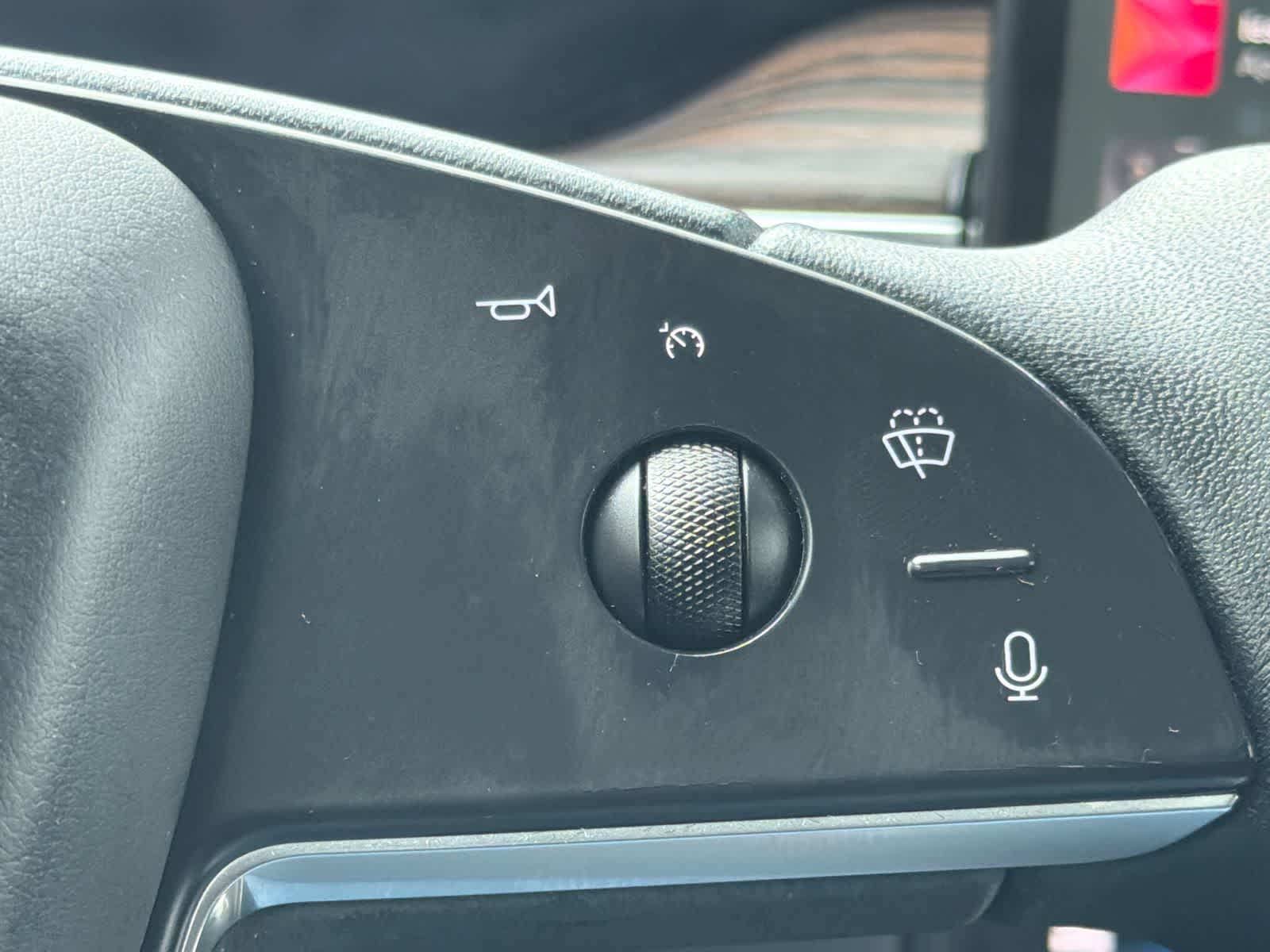 Thumbnail: 2022 Tesla Model S - 27