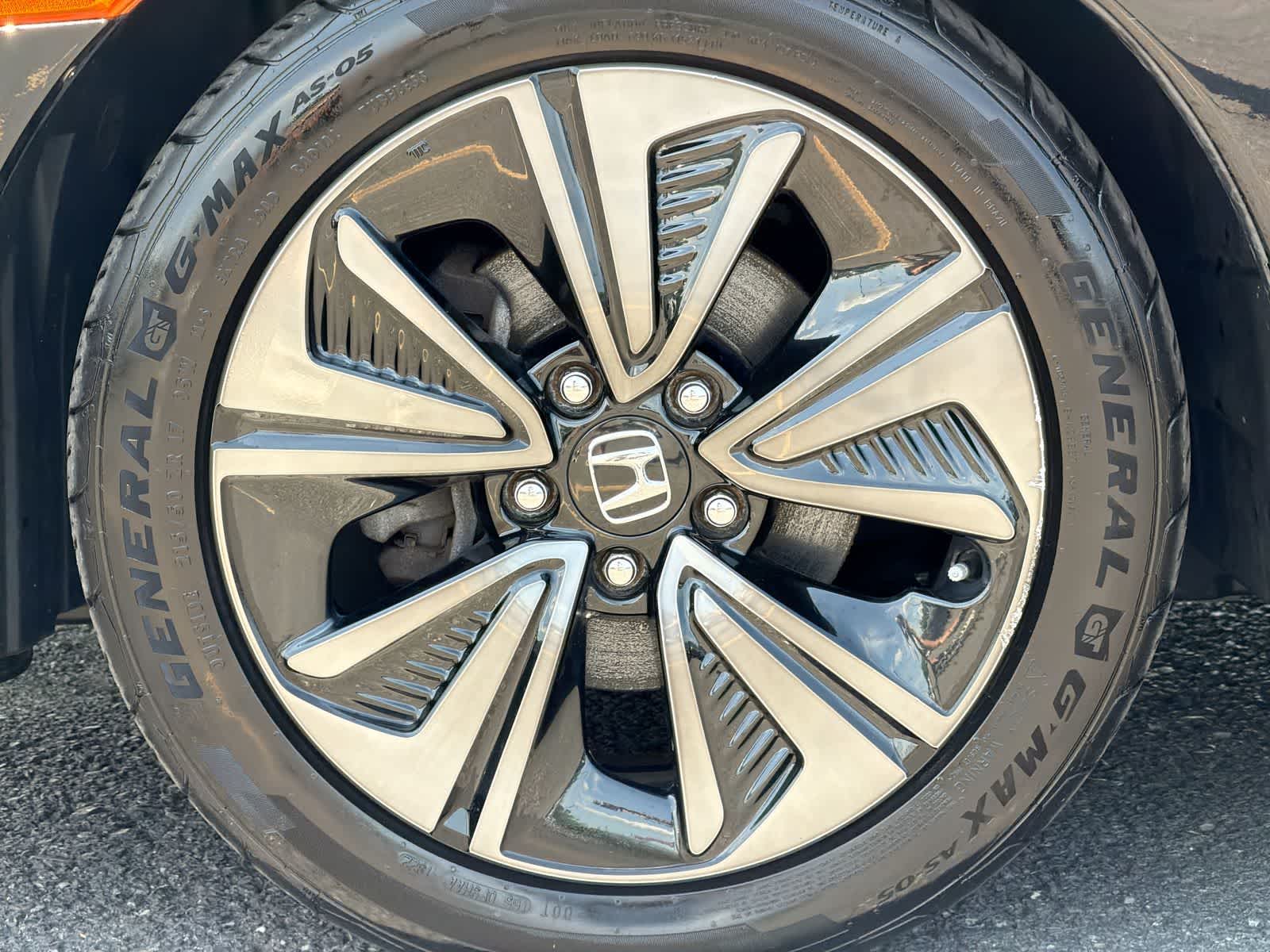 Thumbnail: 2017 Honda Civic - 14