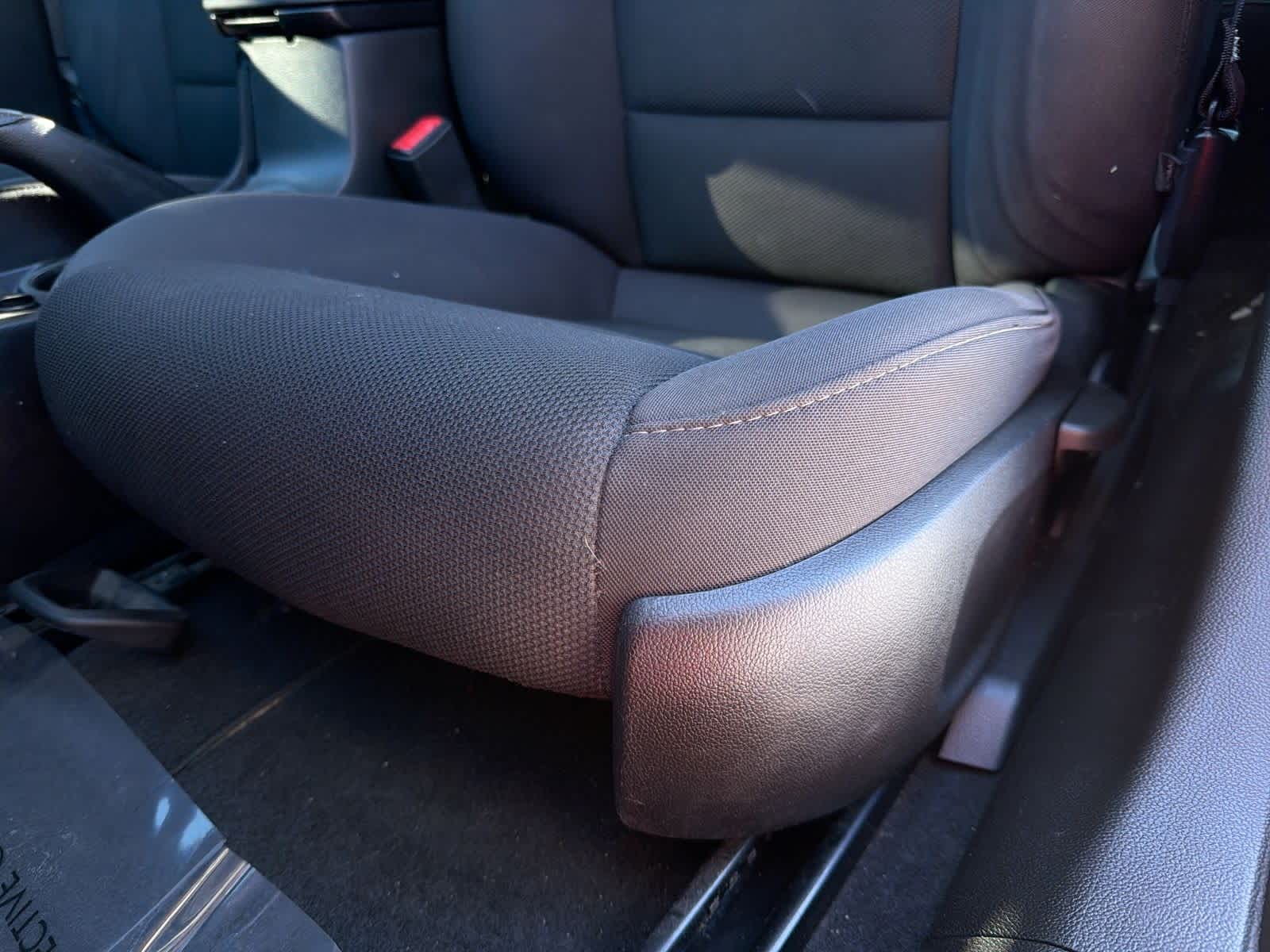 Thumbnail: 2016 Chevrolet Cruze - 18