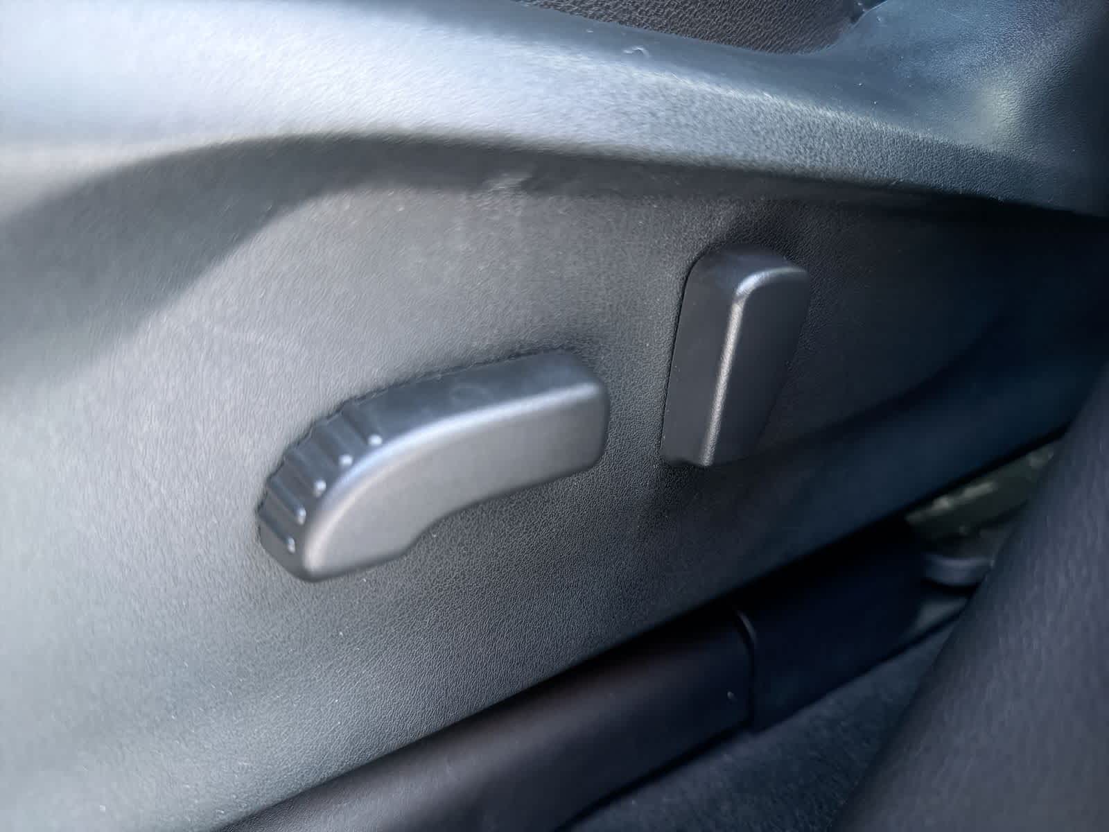 Thumbnail: 2022 Subaru Ascent - 18