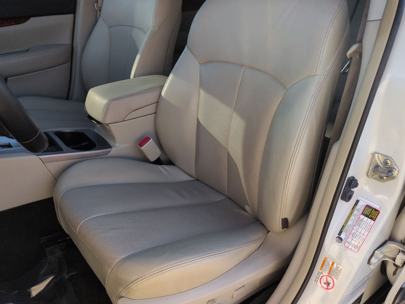 Thumbnail: 2012 Subaru Outback - 17