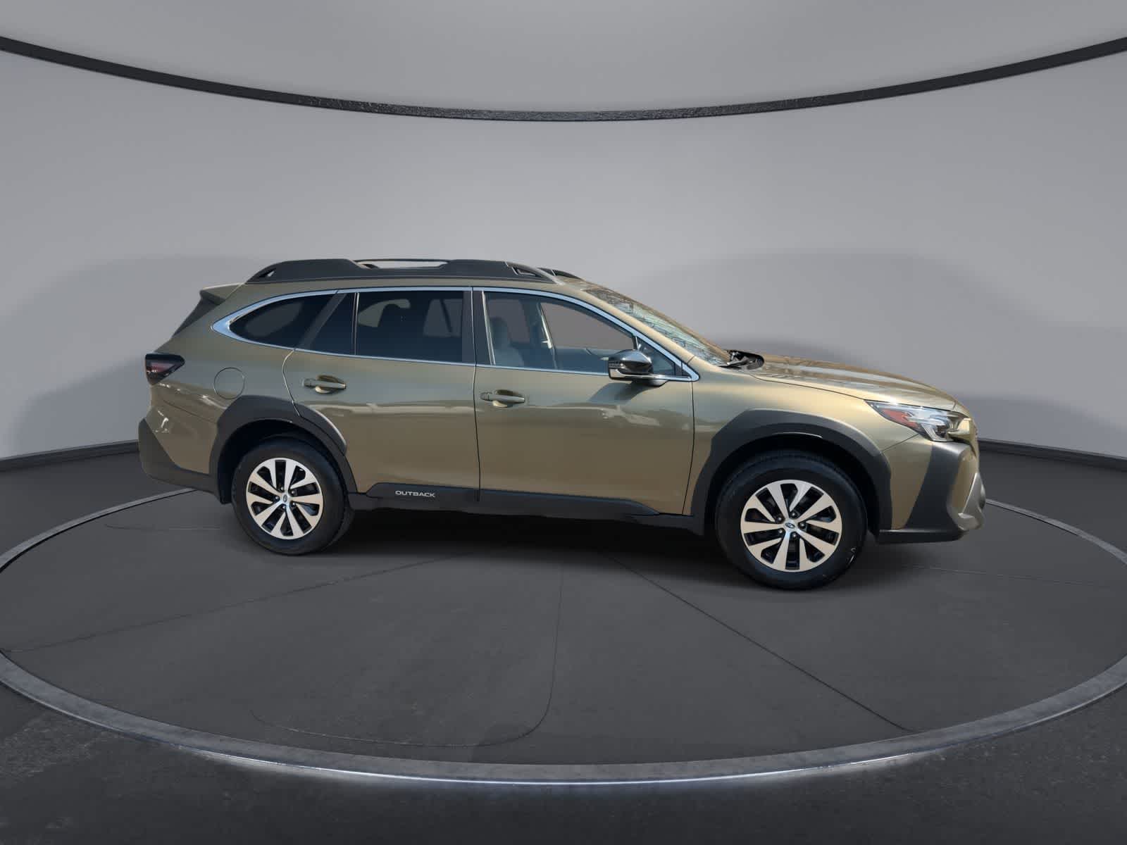 Thumbnail: 2023 Subaru Outback - 9