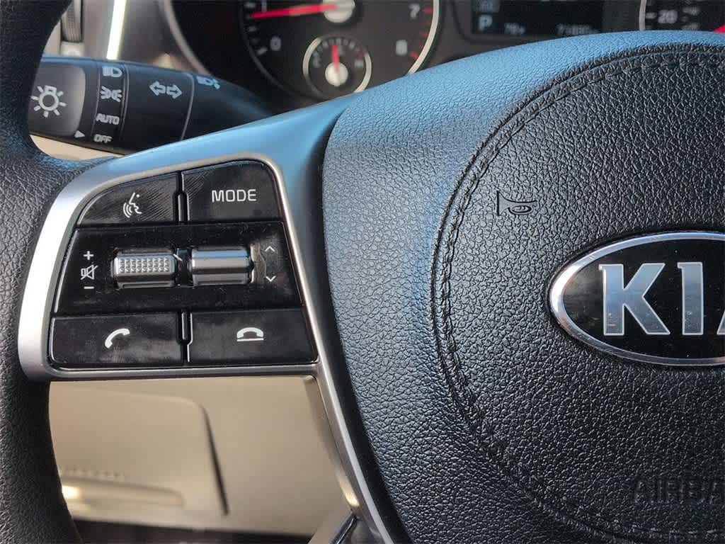 Thumbnail: 2019 Kia Sorento - 24