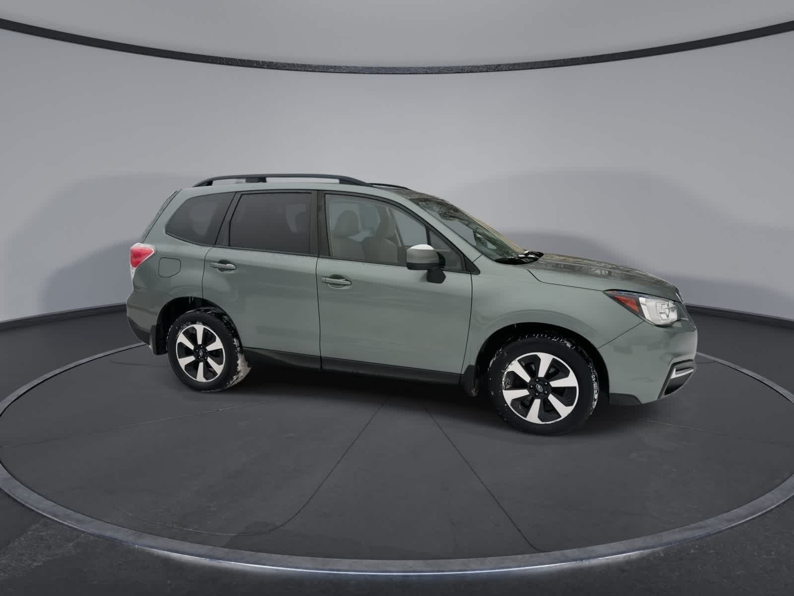 Thumbnail: 2018 Subaru Forester - 9