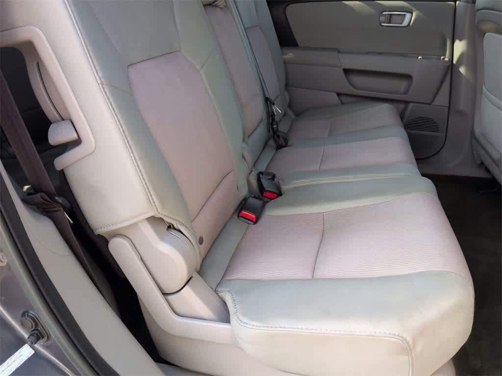 Thumbnail: 2015 Honda Pilot - 22