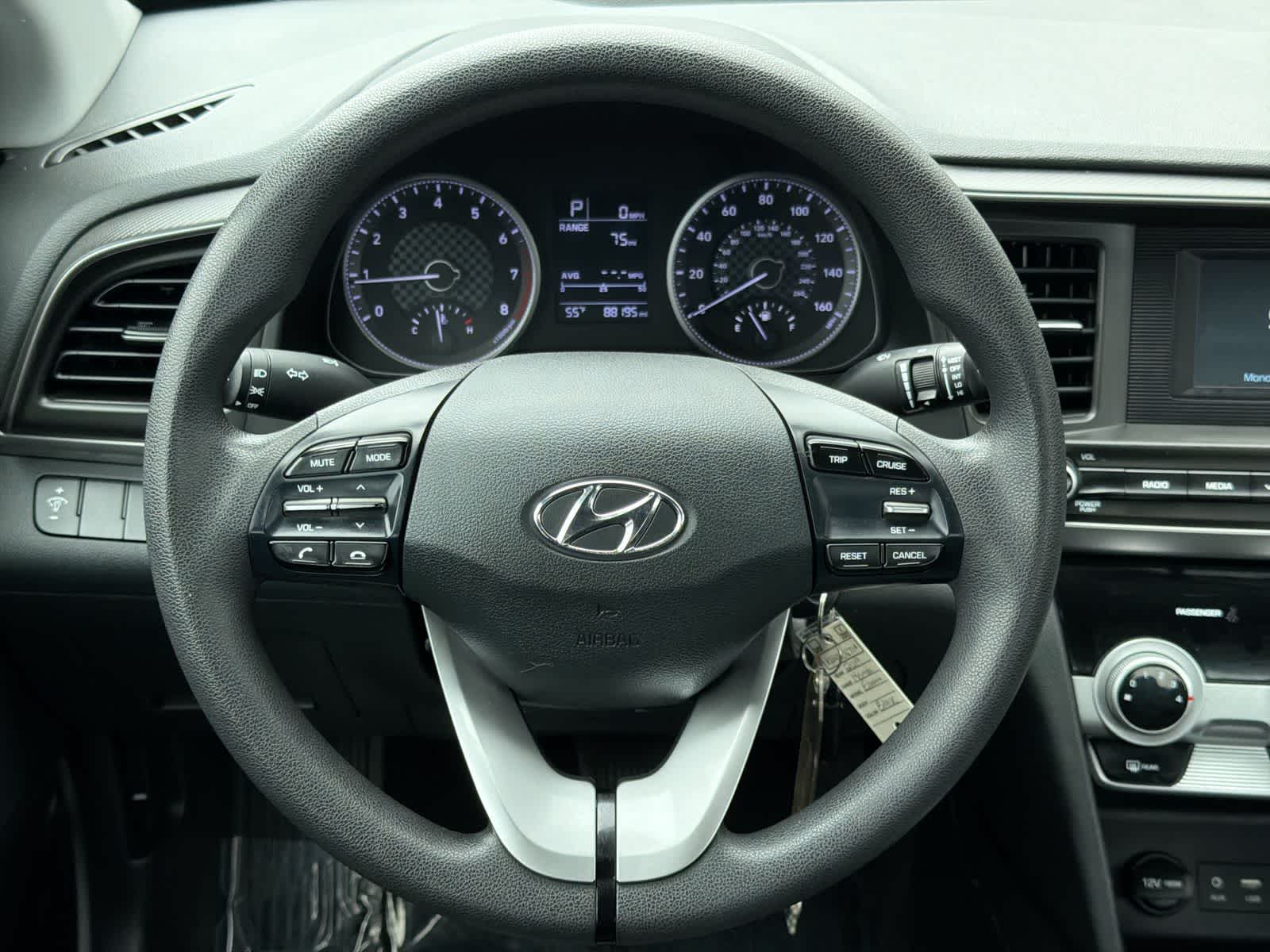 Thumbnail: 2019 Hyundai Elantra - 23