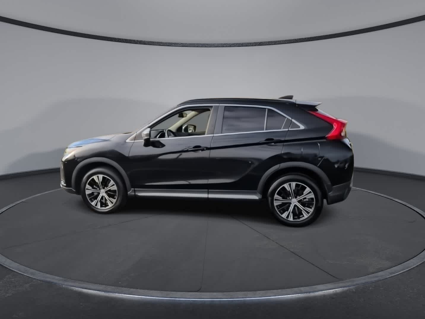 Thumbnail: 2019 Mitsubishi Eclipse Cross - 5